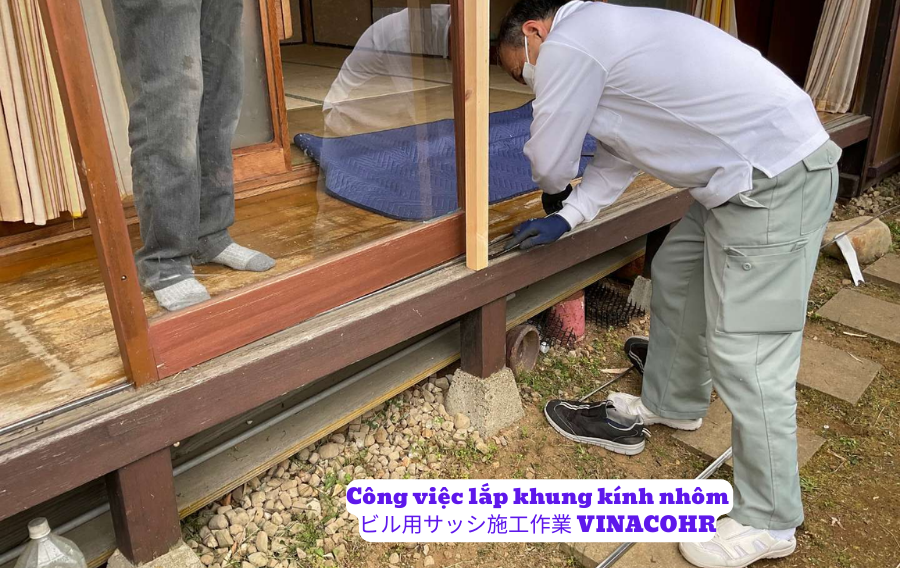 cong-viec-lap-khung-nhom-cua-kinh-o-nhat-ban-vinaco-4