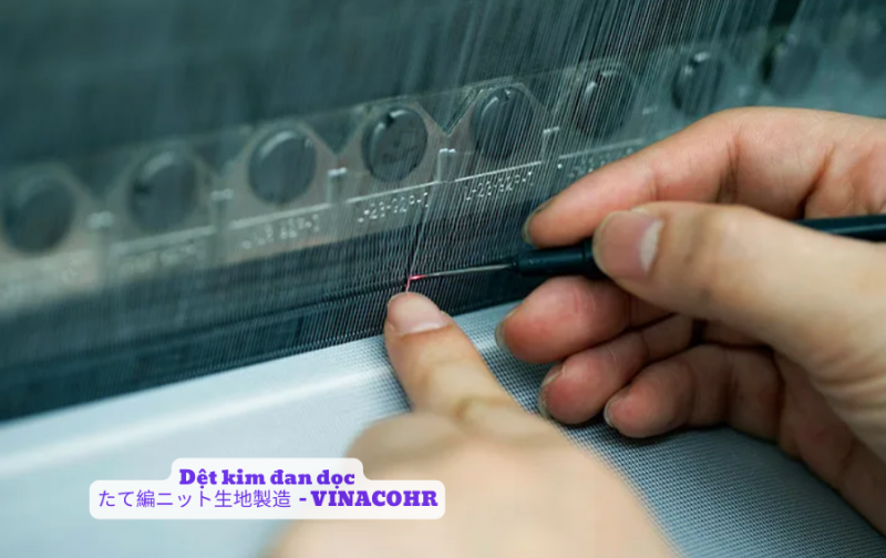 Công việc dệt kim đan dọc ở Nhật Bản