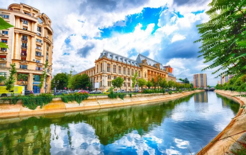 Khám phá 13 truyền thống chỉ người Romania mới hiểu