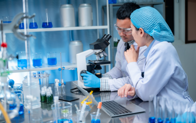 Hóa chất và Dược phẩm