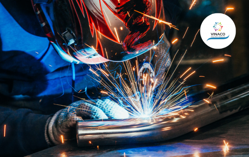 Đơn hàng gia công, dập kim loại là làm gì?